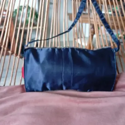 Cartera de mano con lentejuelas bandera británica - miniatura 4
