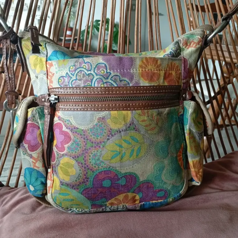 Bolso cruzado estampado floral Fossil