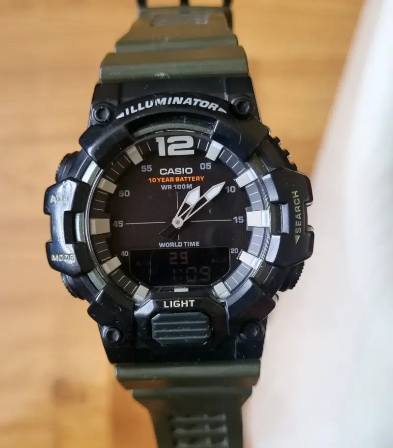 Reloj Casio Illuminator con Batería de 10 Años - 2