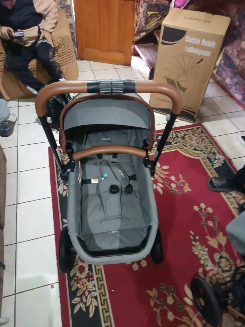 Coche de bebé Infanti Zion gris con manillar ajust - 1