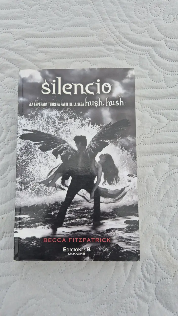 Hush Hush (3 libros) - 2