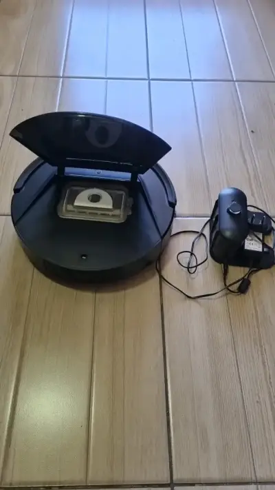 Aspiradora robot Versus Trotter en buen estado - miniatura 3