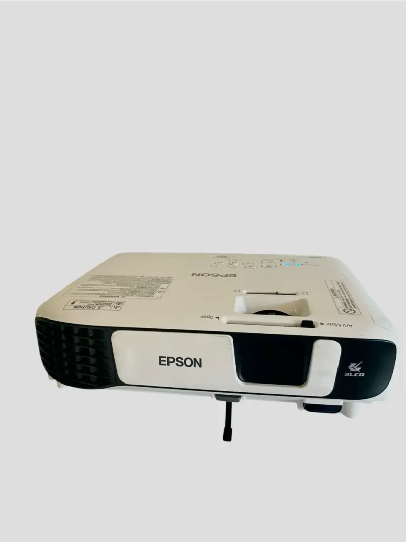 Discontinuado Proyector Epson PowerLite X41+ - 1