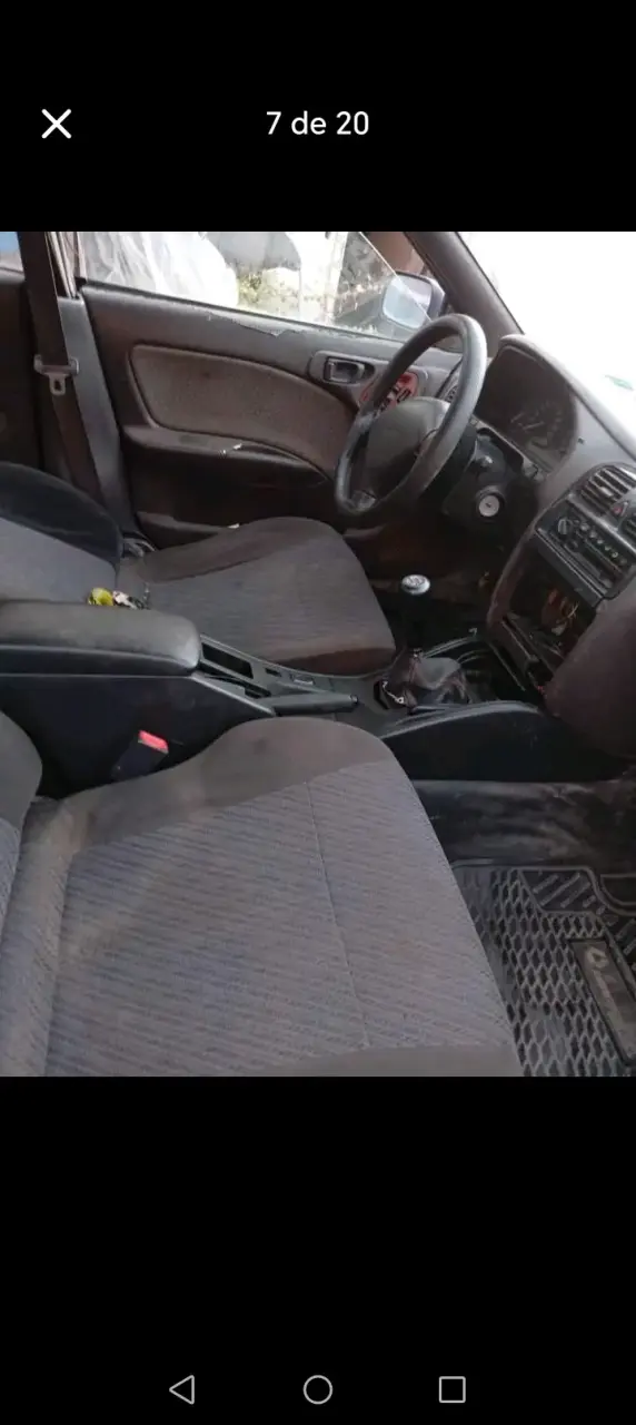 Auto Subaru usado en buen estado - 6