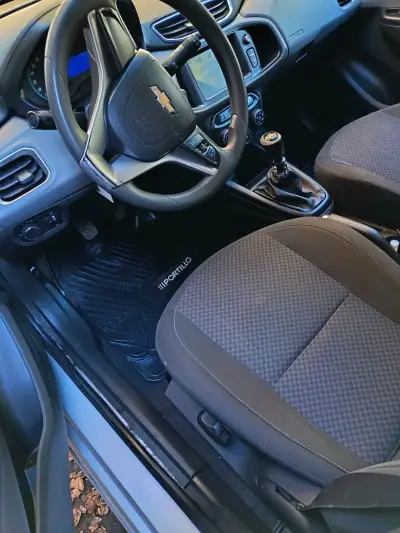 Chevrolet Onix 2017 1.4 - miniatura 6