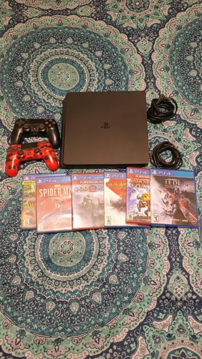 Consola PS4 con 2 controles y 6 juegos - miniatura 4
