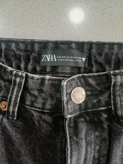 Jeans negros Zara 34 - miniatura 1