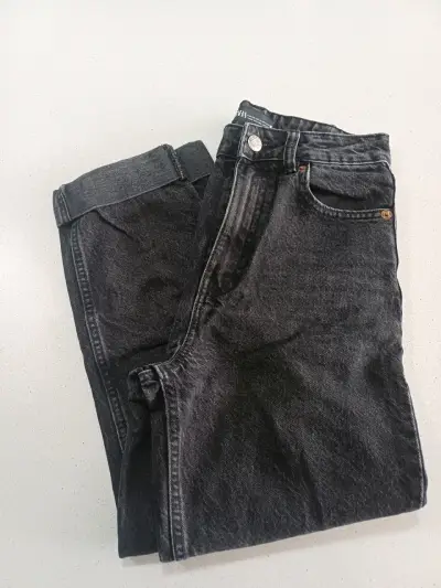 Jeans negros Zara 34 - miniatura 2