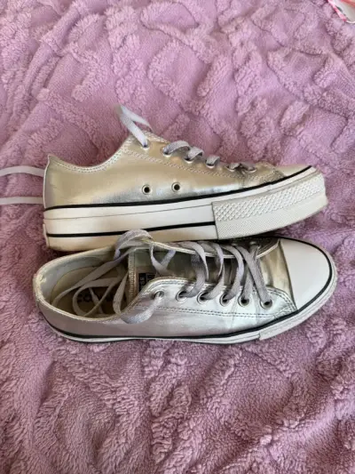 Zapatillas Converse plateadas para mujer - miniatura 1