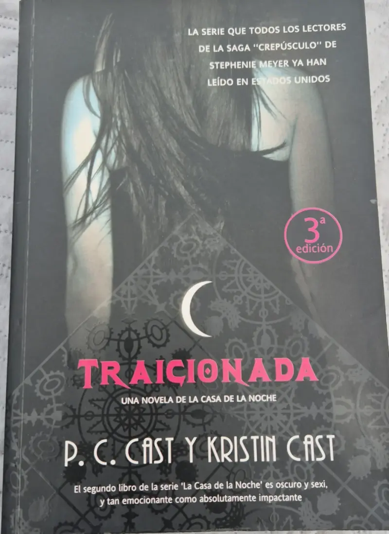 La Casa de la Noche (3 libros) - 3