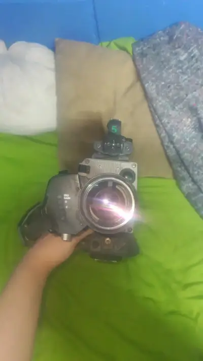 Cámara de video Sony DXC-M7 - miniatura 2