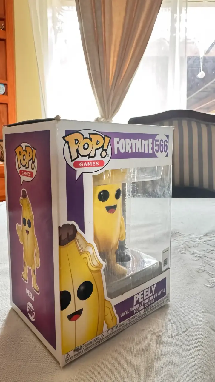 Figura Funko Pop Peely Fortnite 566 - 2