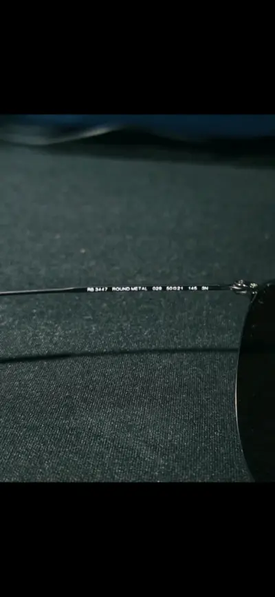 Gafas de Sol Ray-Ban RB3447 Round Metal Negras - miniatura 1