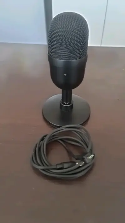 Micrófono USB Razer Seiren Mini Negro - miniatura 2