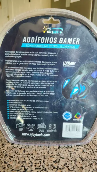 Audífonos gamer con micrófono retro iluminado - miniatura 2