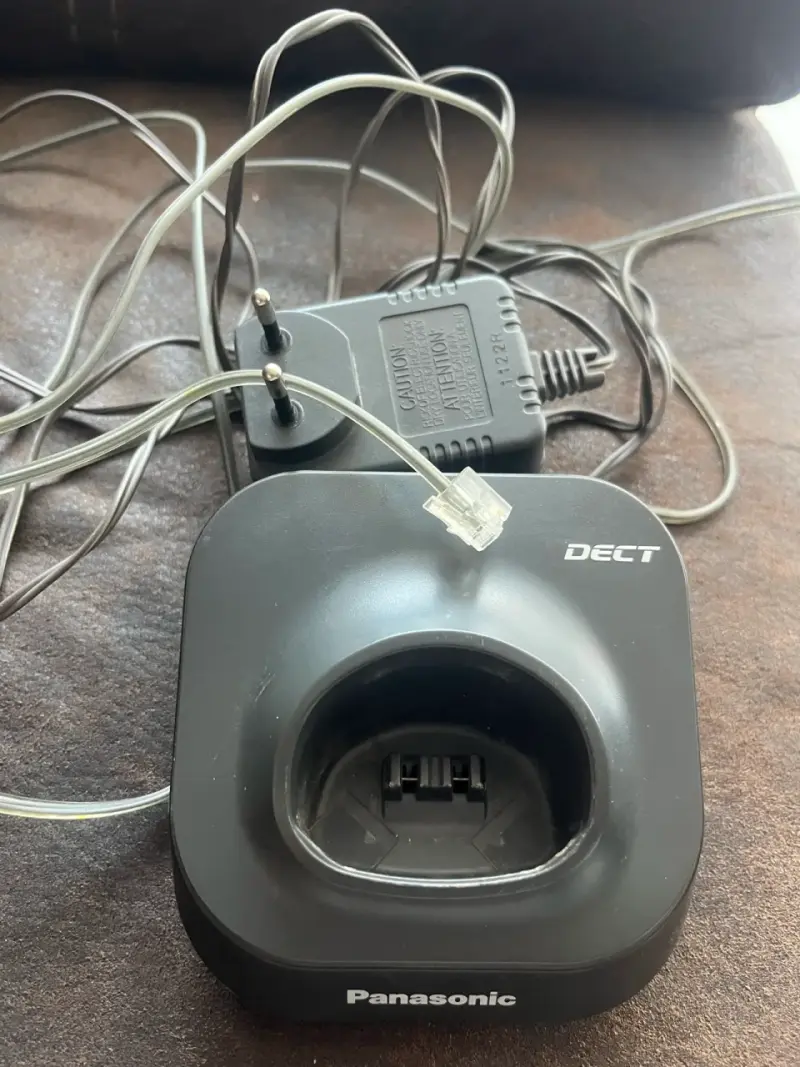 Base cargadora Panasonic DECT para teléfono inalámbrico