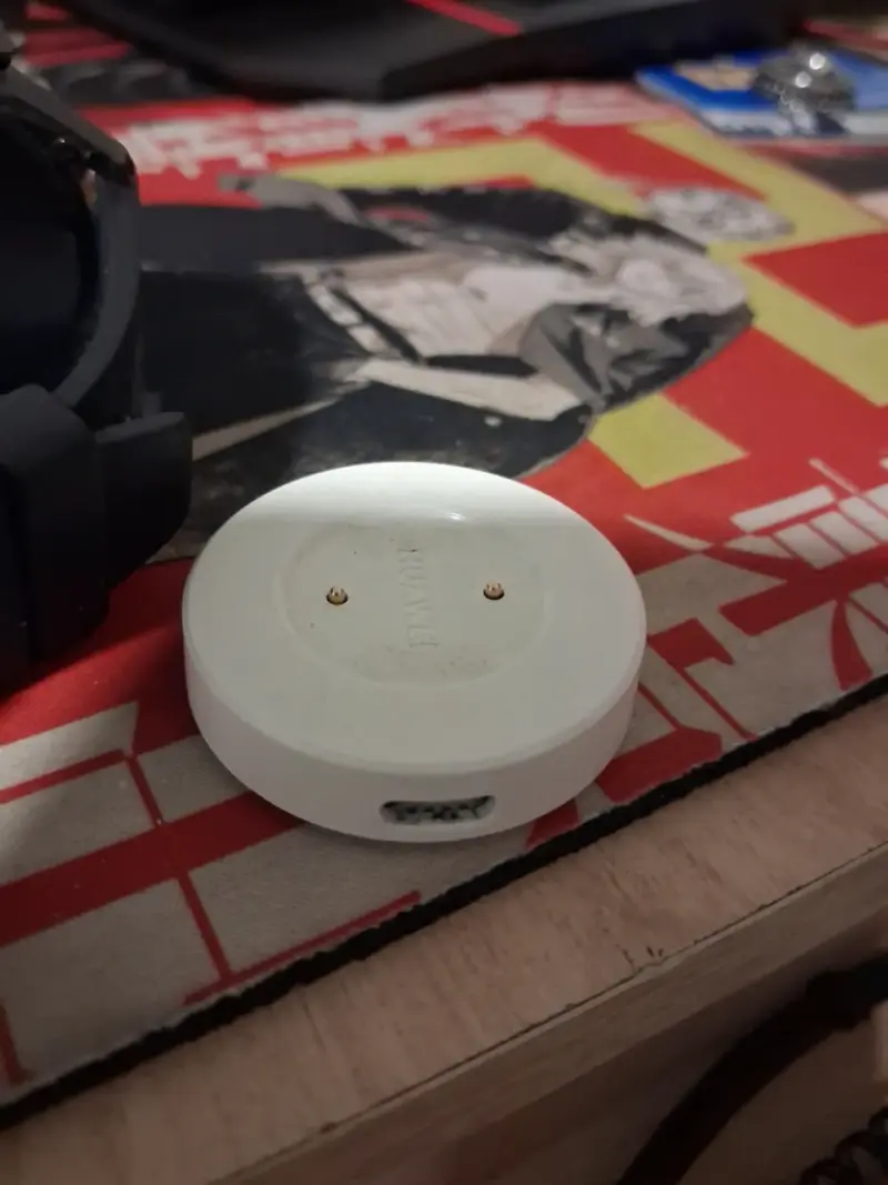 Smartwatch Huawei con cargador inalámbrico - 2
