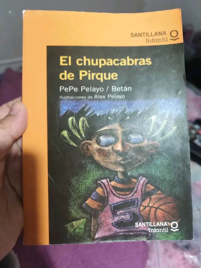 Libro infantil 'El chupacabras de Pirque' de Santillana - 1