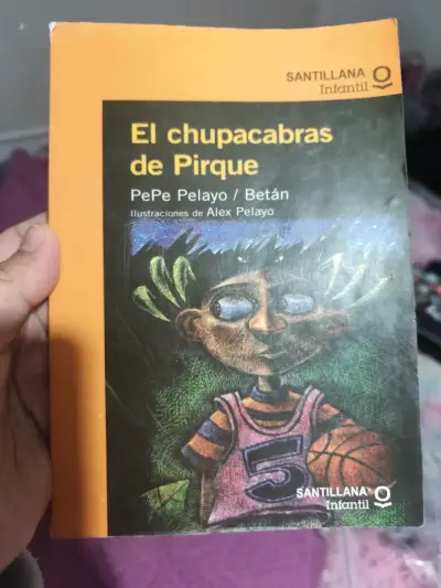 Libro infantil 'El chupacabras de Pirque' de Santillana - miniatura 1