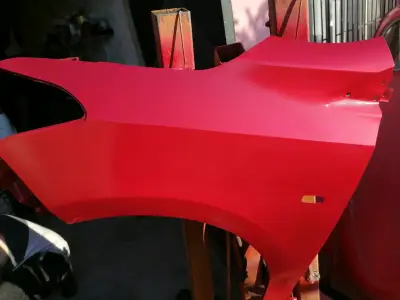 Guardabarros delantero rojo para auto - miniatura 2