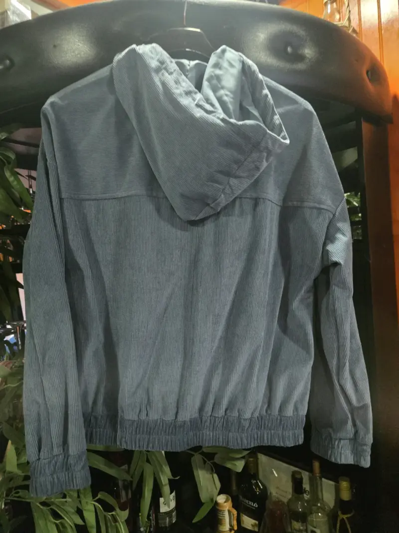 Chaqueta de pana azul con capucha para mujer - 3