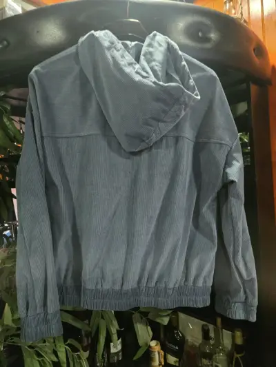 Chaqueta de pana azul con capucha para mujer - miniatura 3