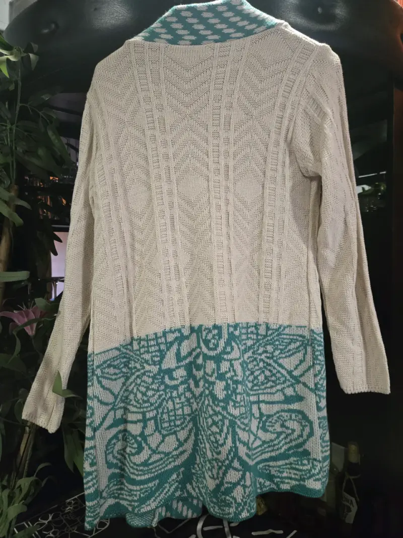 Cárdigan largo tejido beige y turquesa - 2