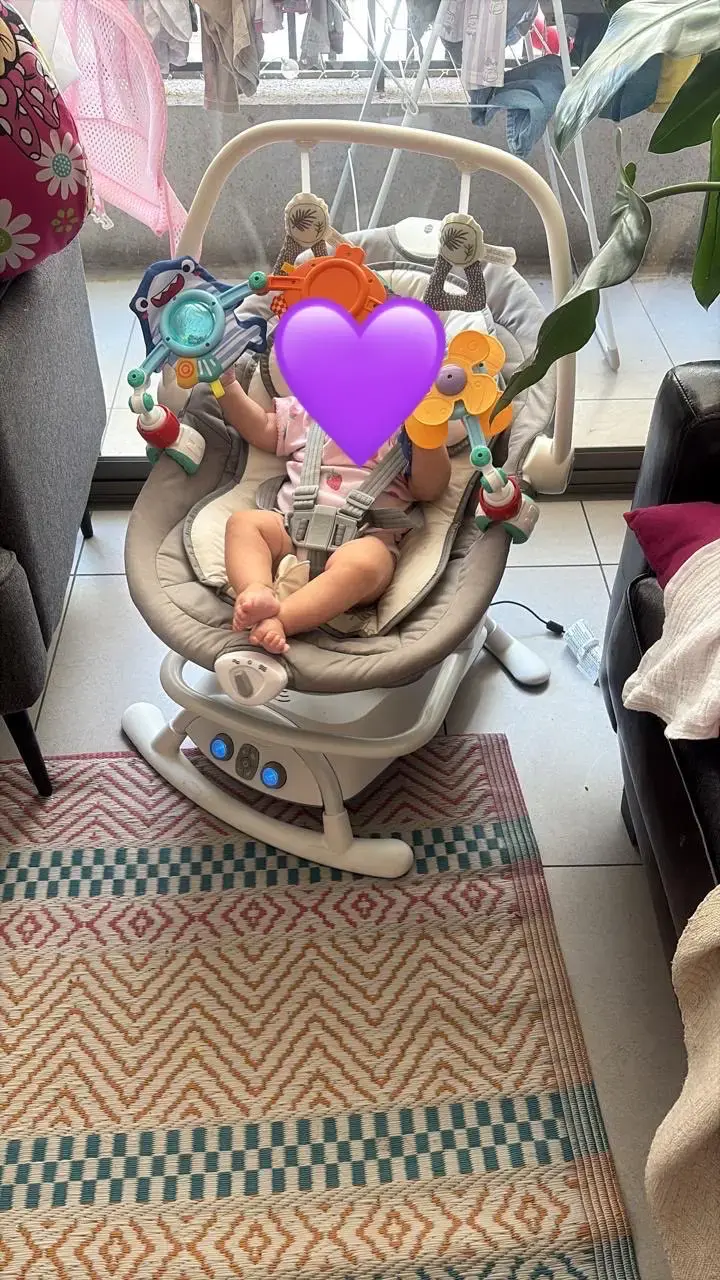 Silla Mecedora Joie Sansa 2 en 1 para Bebé - 4