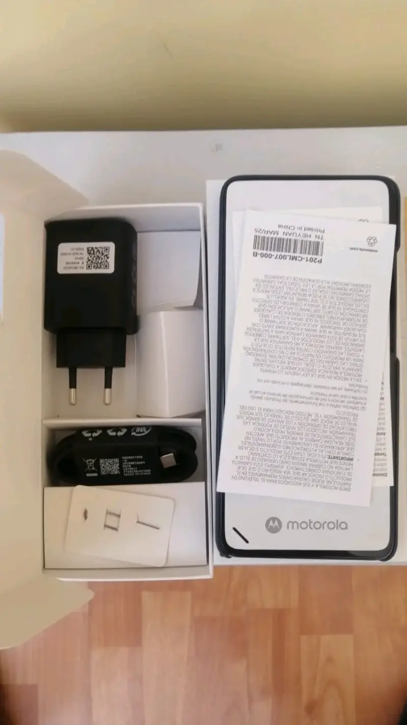 Smartphone Motorola Moto G56 5G con Android - 4