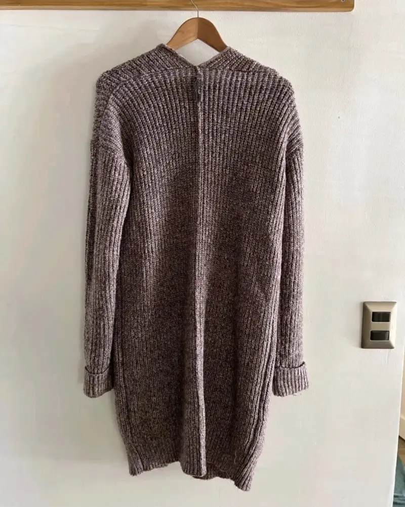 Cardigan largo de punto marrón para mujer Barbados - 3