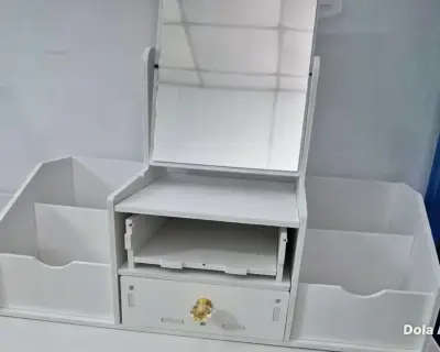 Organizador de Maquillaje con Espejo y Cajones - miniatura 2