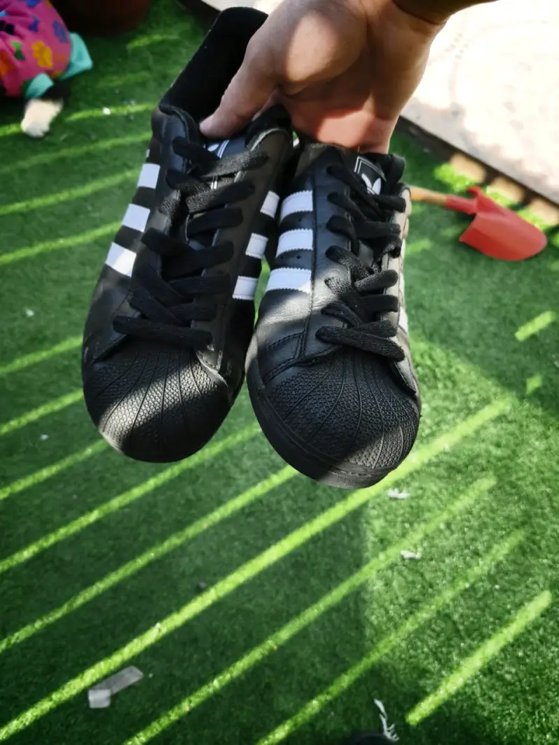Zapatillas negras Adidas Superstar - 2