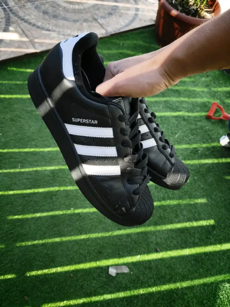 Zapatillas negras Adidas Superstar - 3