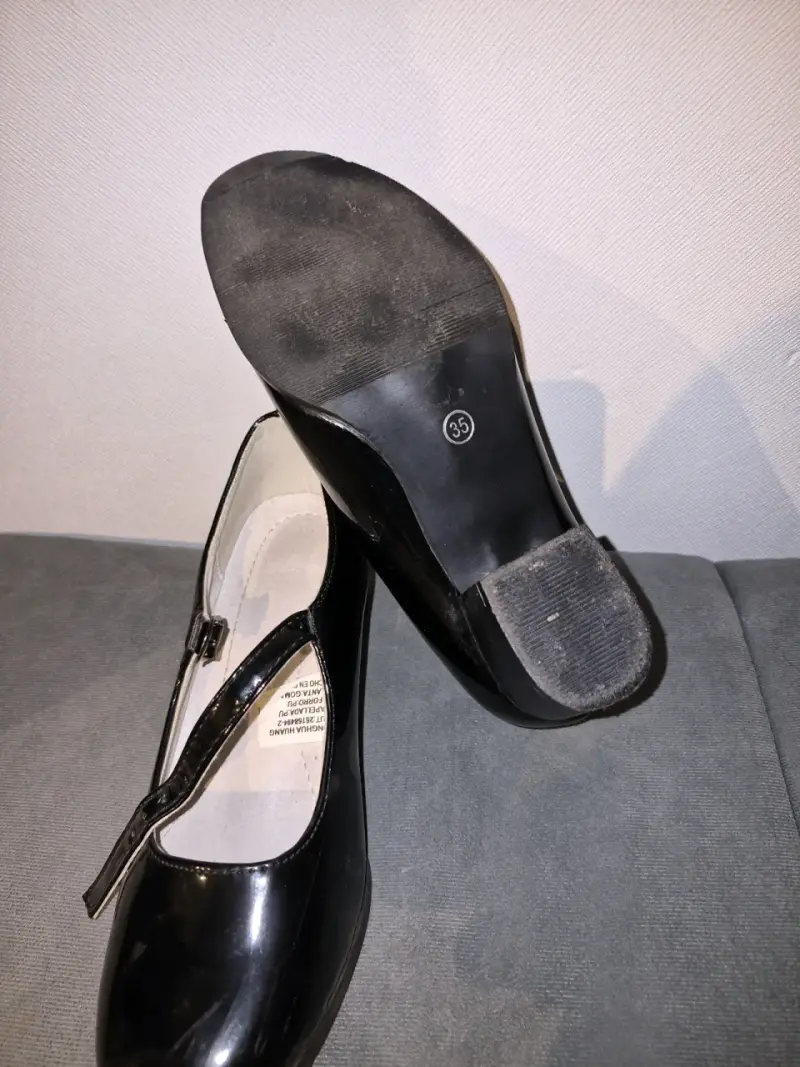 Zapatos negros de charol para niña - 2