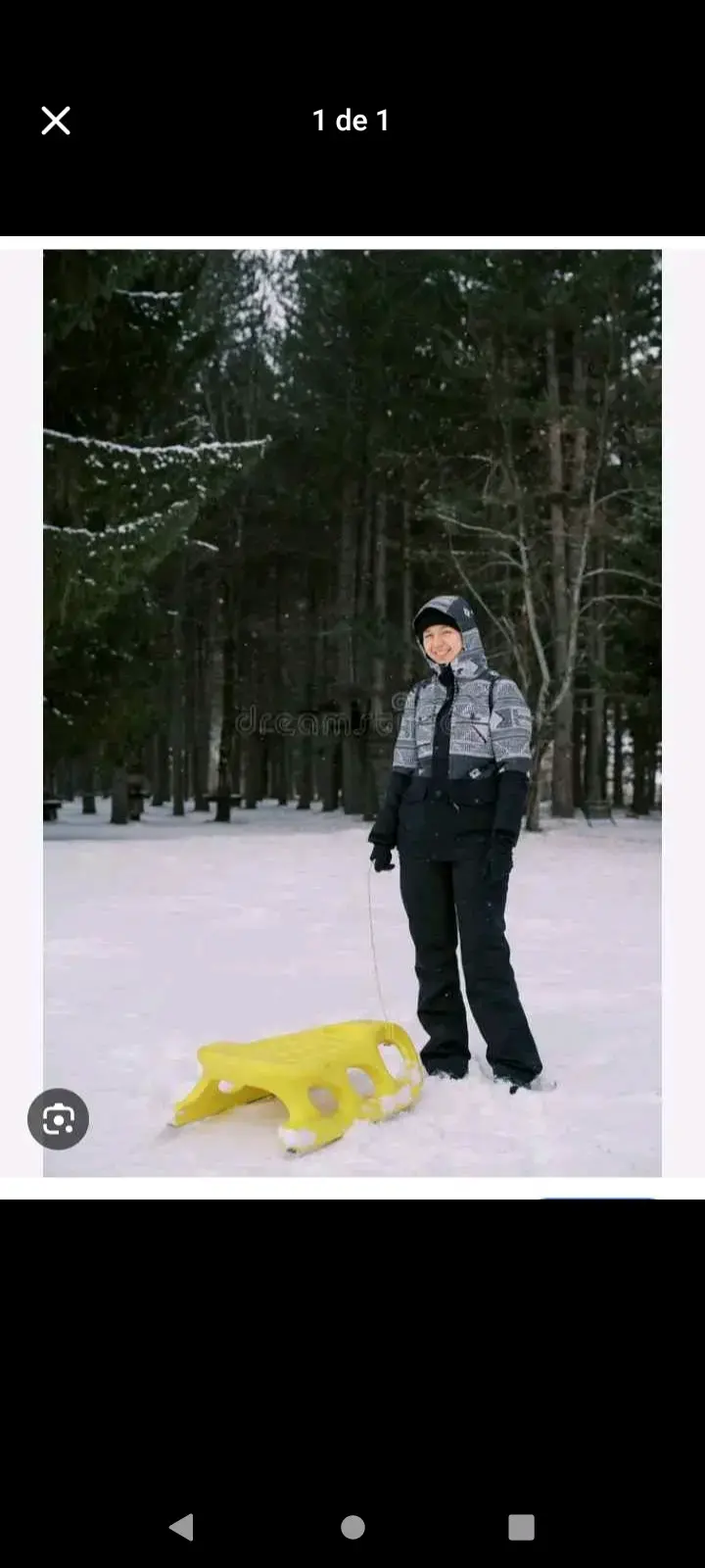Trineo de nieve amarillo para niños