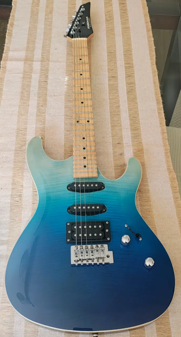 Guitarra eléctrica Freeman azul degradado - 2