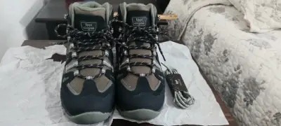Botas de montaña lippí impermeables talla 41 - miniatura 1