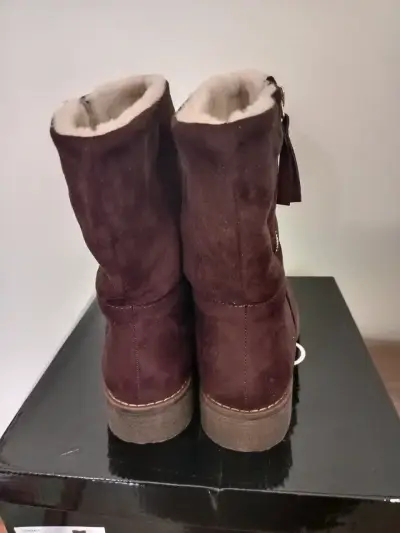 Botas de gamuza marrón con forro interior - miniatura 2