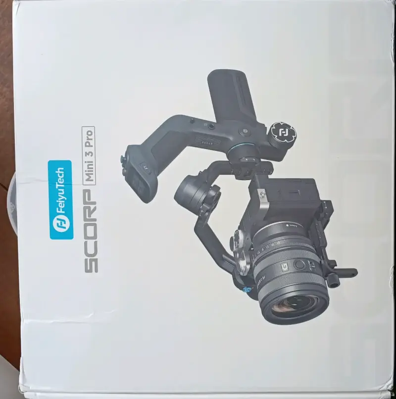 Estabilizador FeiyuTech Scorp Mini 3 Pro para cáma - 3
