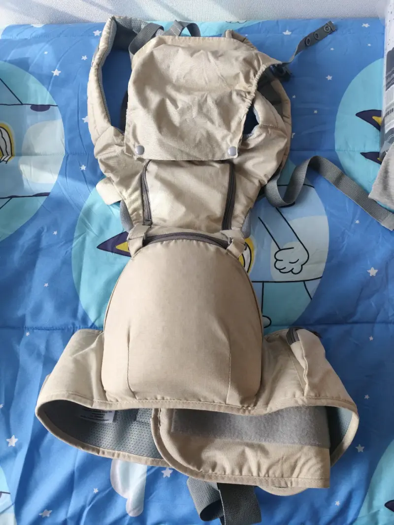 Mochila portabebé ergonómica beige Bebesit