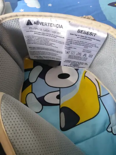Mochila portabebé ergonómica beige Bebesit - miniatura 3