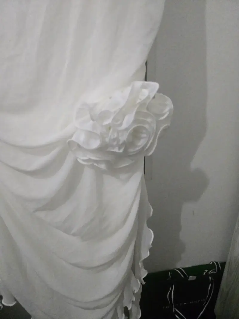 Vestido blanco con detalles florales Shein - 5