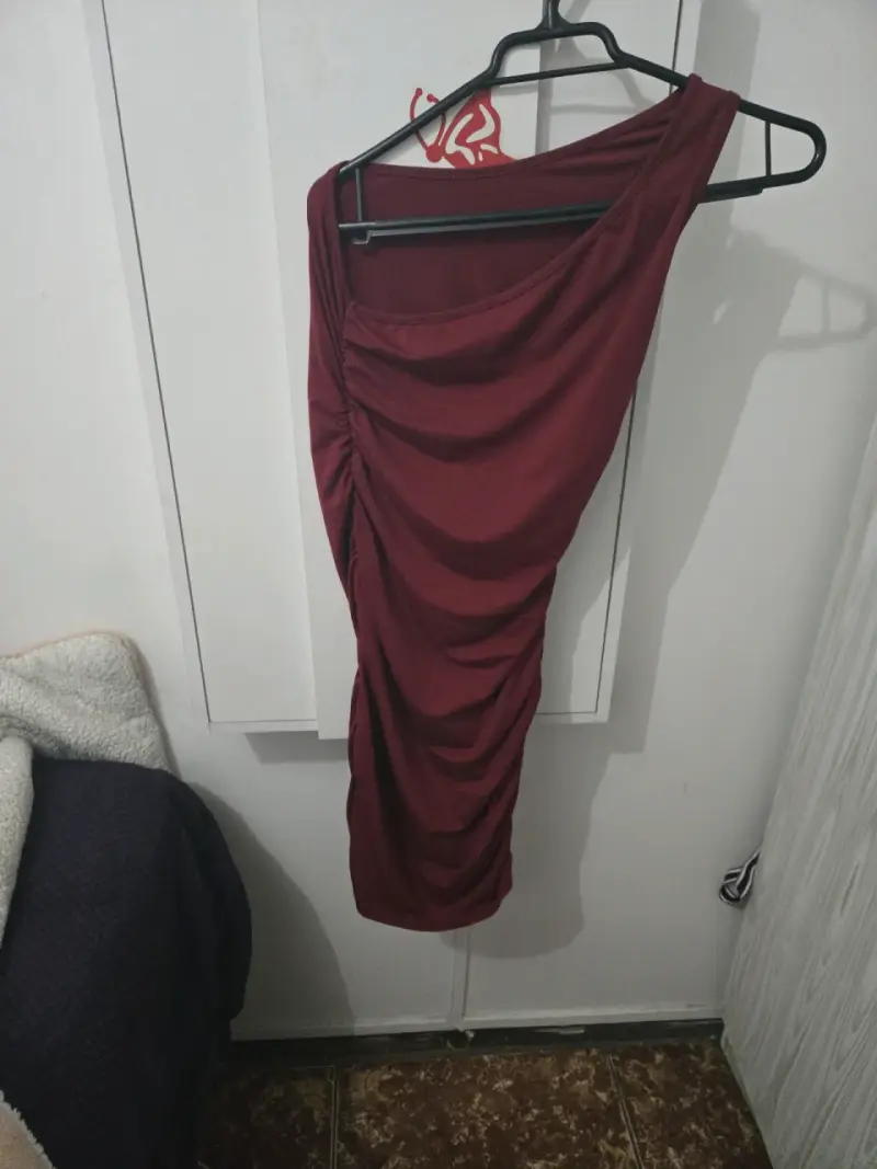 Vestido rojo un hombro Shein elegante - 3