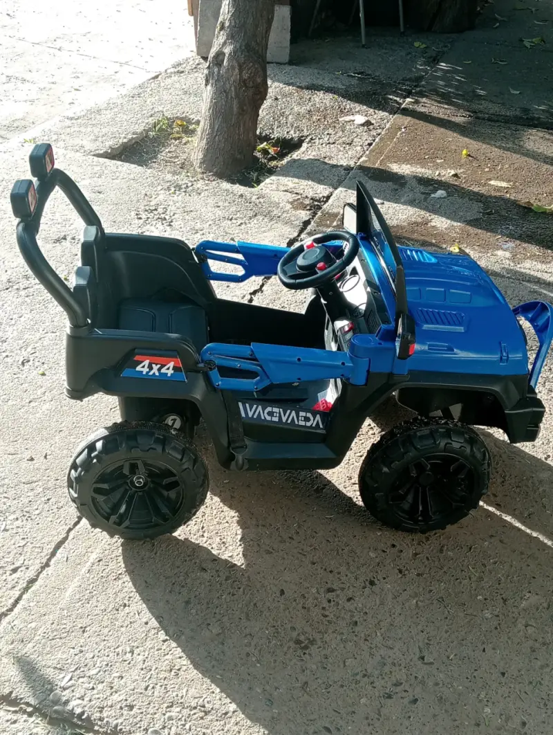 Jeep eléctrico para niños 4x4 azul - 3