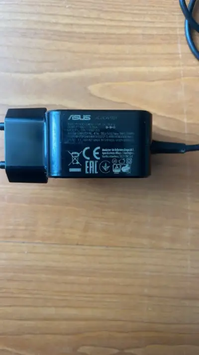 Cargador Asus para portátil - miniatura 2