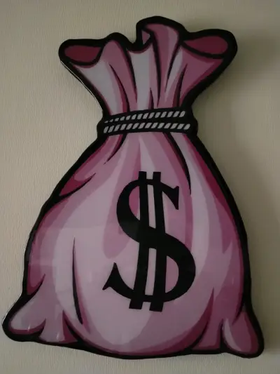 Decoración de pared con personajes animados - miniatura 4