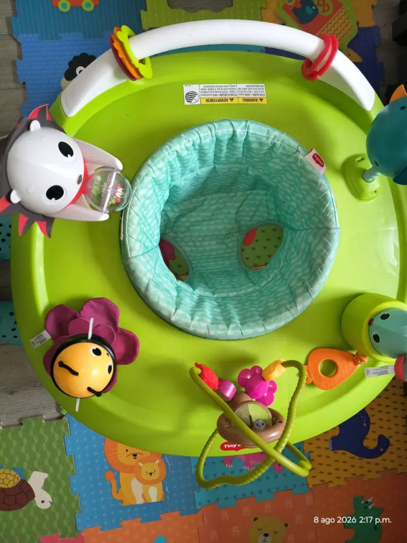 Centro de actividades para bebé Tiny Love - 1