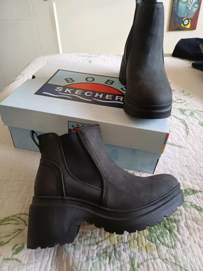 Botines negros mujer Skechers Bobs
