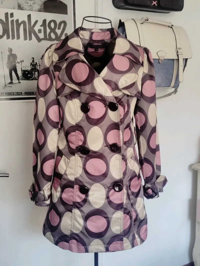 Abrigo de mujer con diseño de círculos - 2