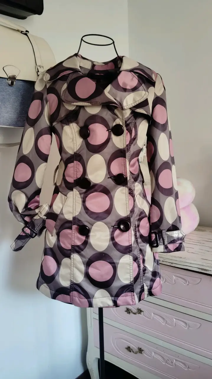 Abrigo de mujer con diseño de círculos - 4
